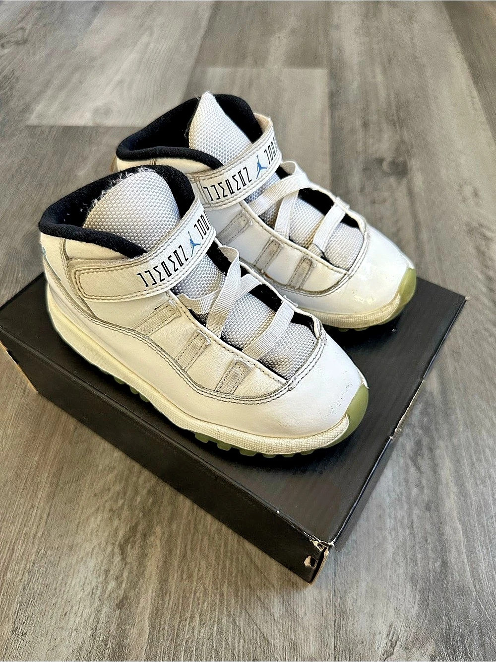 Jordan 11 Retro BT “Legend blue”
